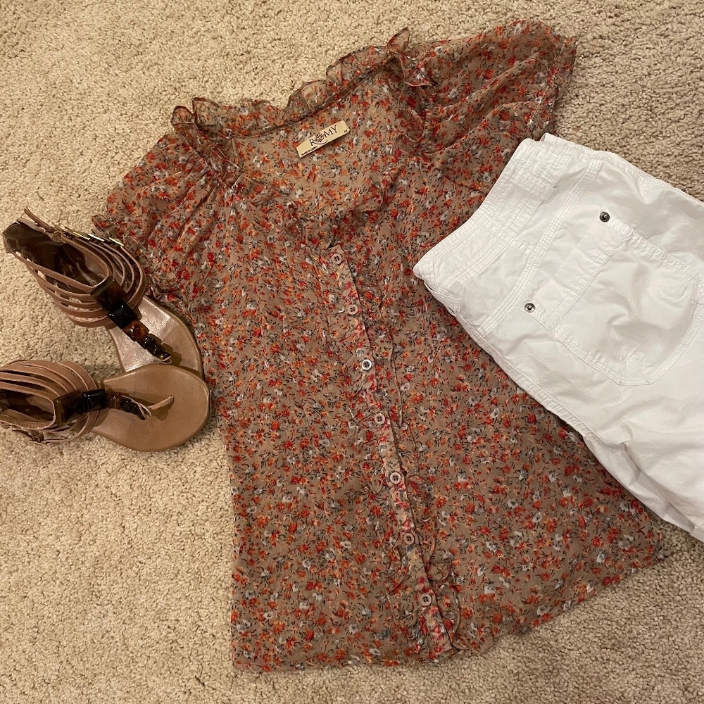 Romy floral blouse